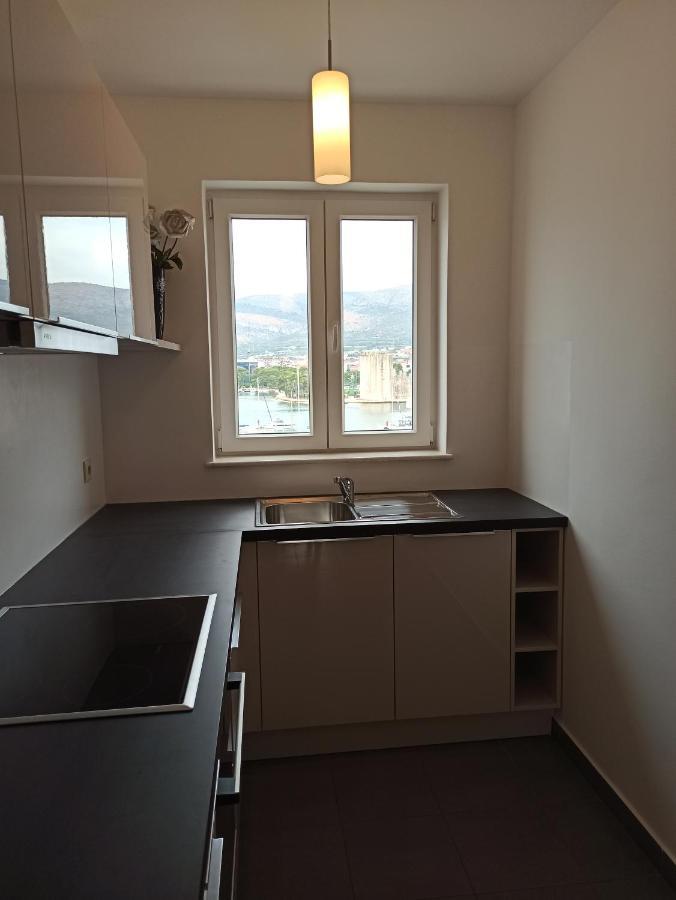 Apartments Maria Trogir Luaran gambar