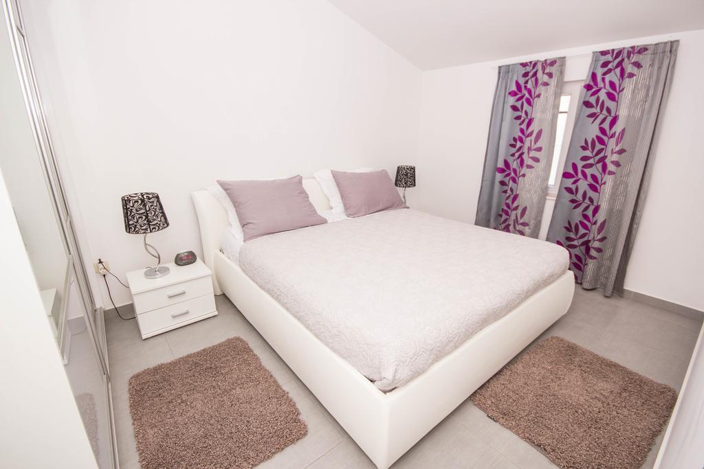 Apartments Maria Trogir Luaran gambar