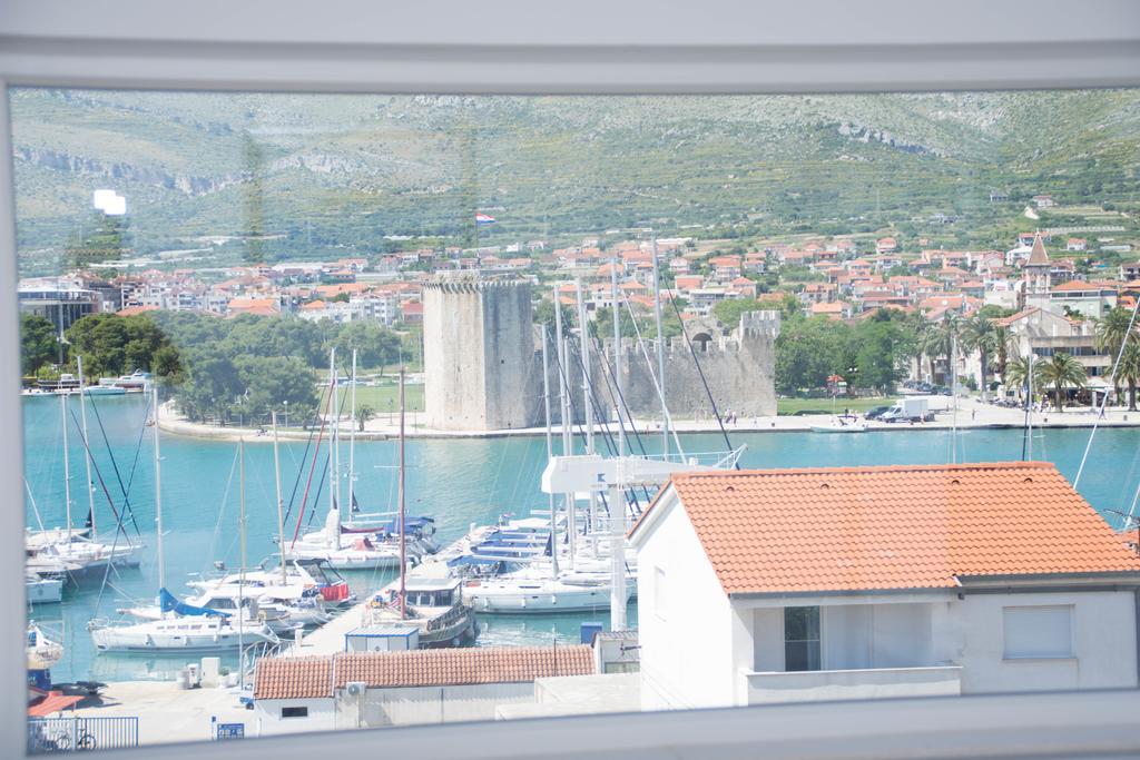 Apartments Maria Trogir Luaran gambar