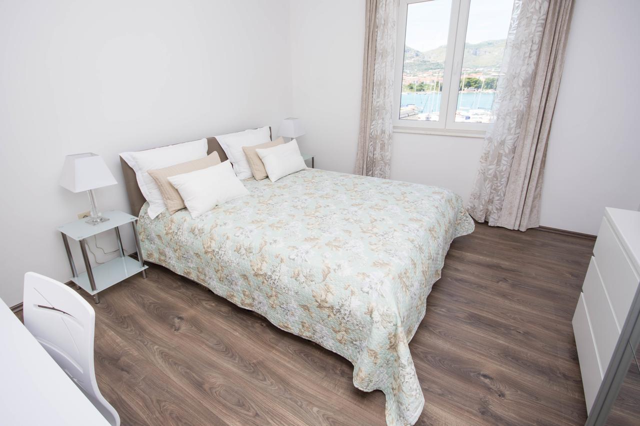 Apartments Maria Trogir Luaran gambar