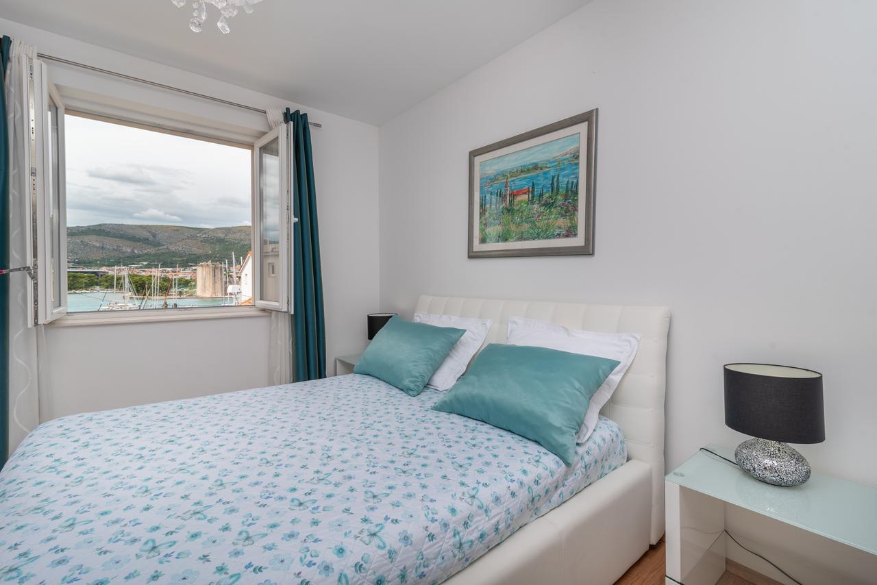 Apartments Maria Trogir Luaran gambar